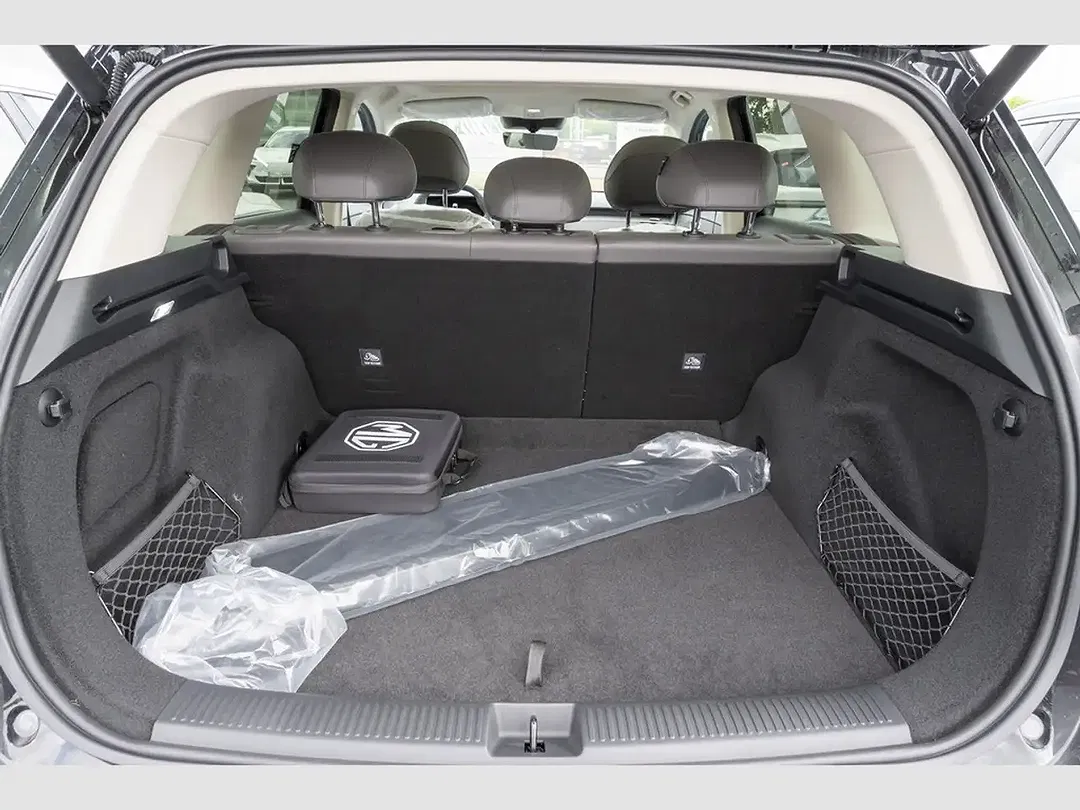 MG S6 EV Luxury - Thumbnail 7