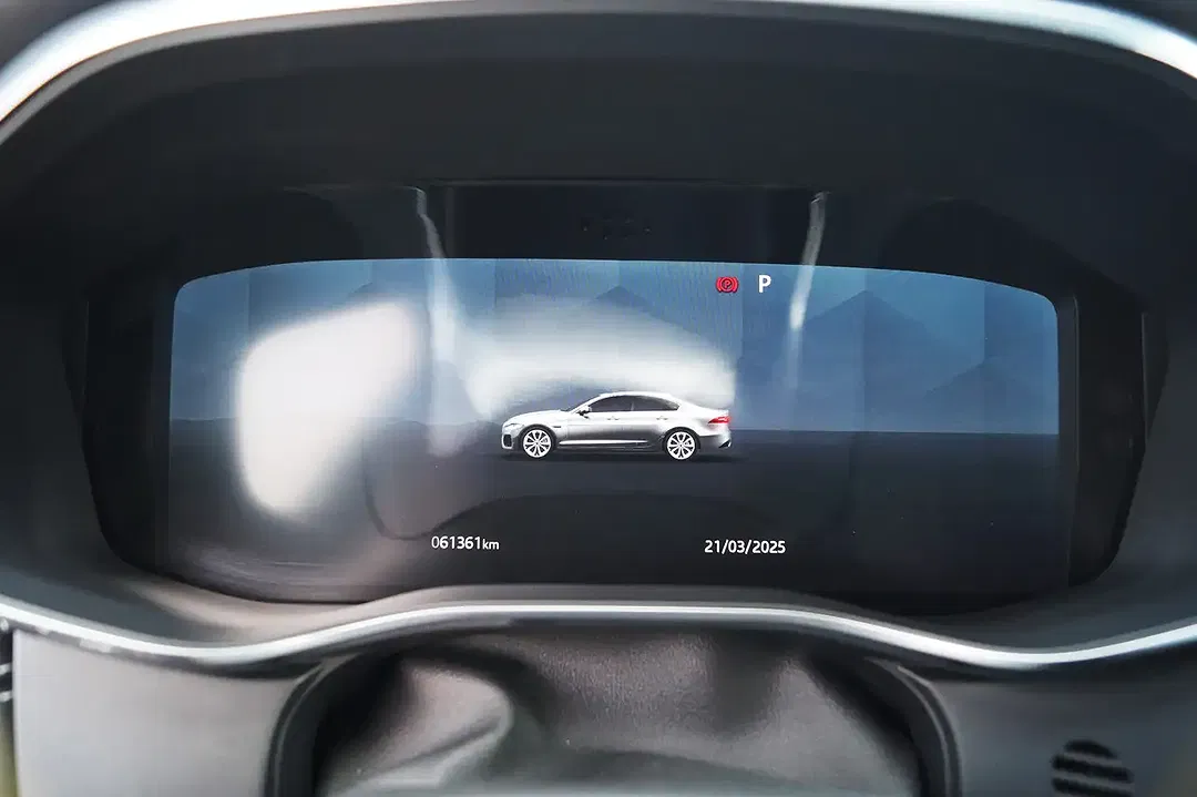 Jaguar XF D200 R-Dynamic S - foto 15