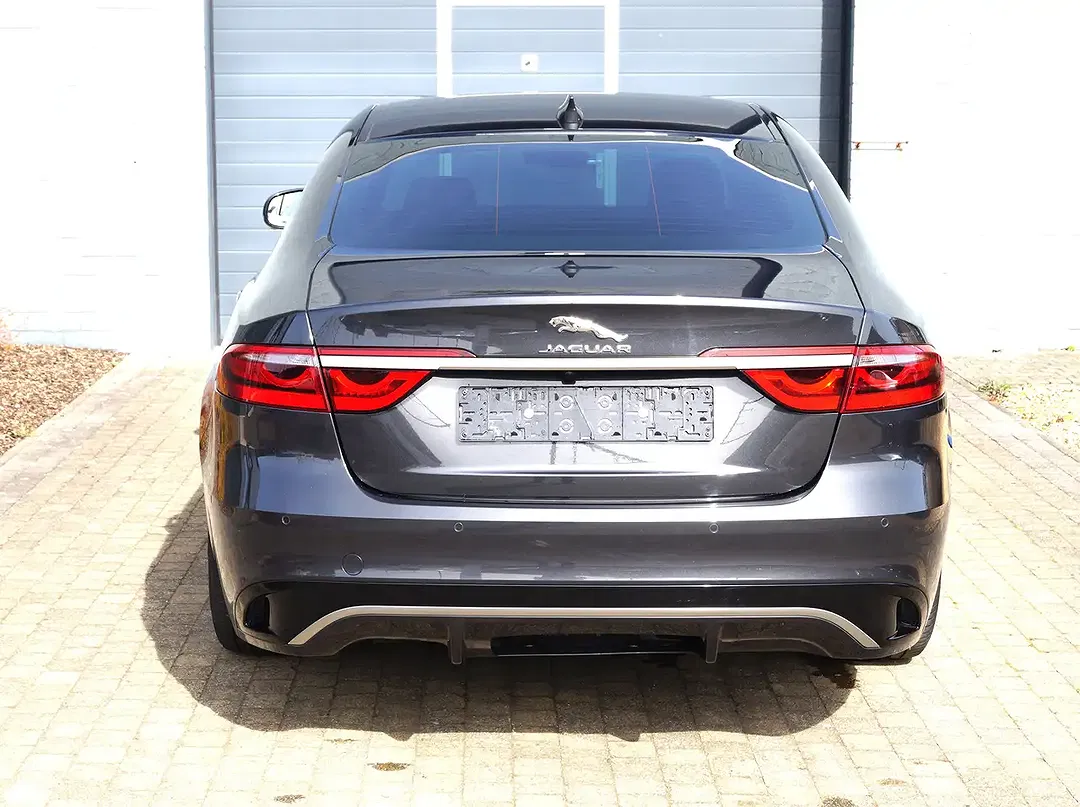 Jaguar XF D200 R-Dynamic S - Thumbnail 5