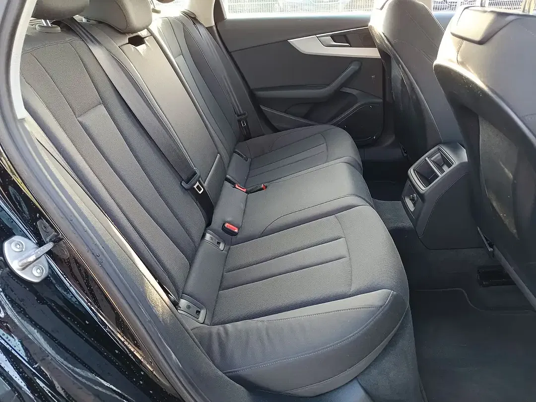 Audi A4 35 TDI AUT Avant advanced - Thumbnail 13