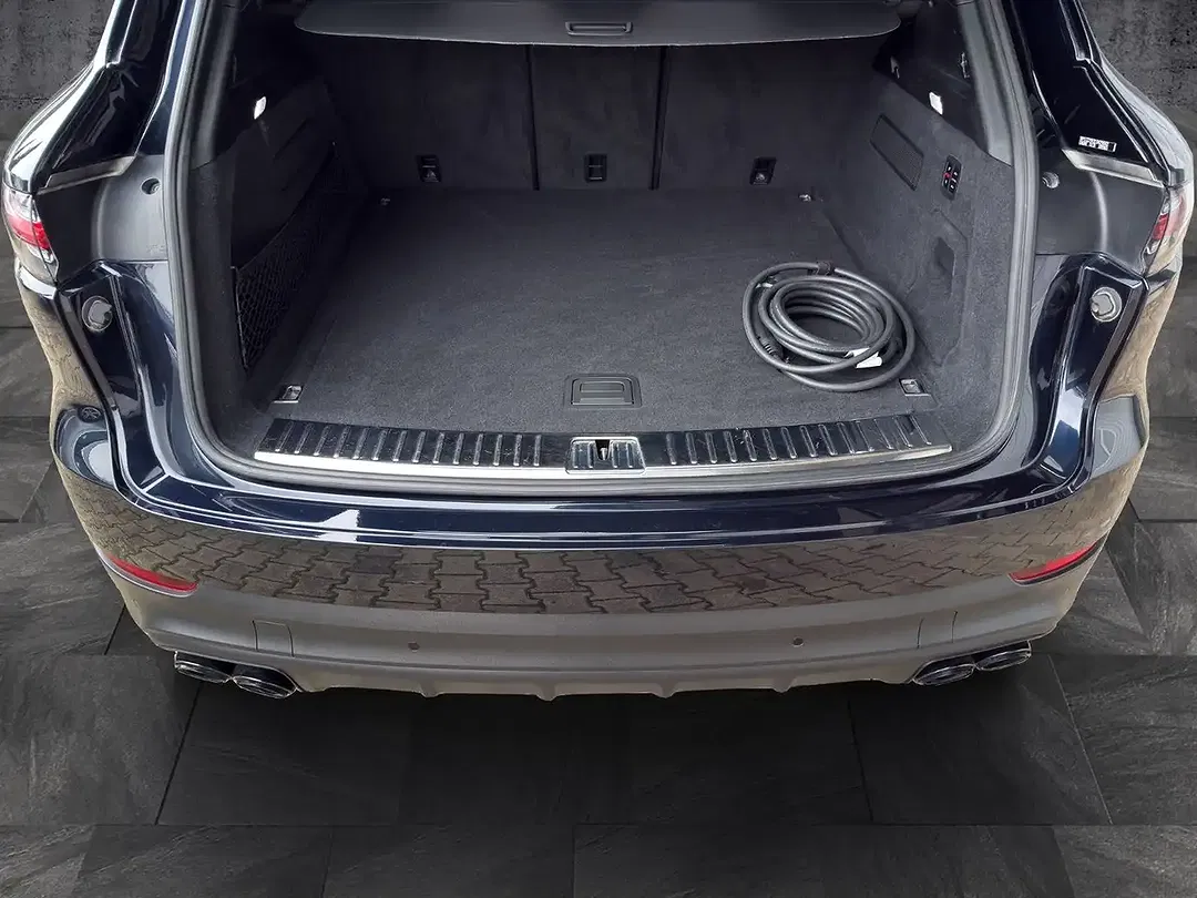 Porsche Cayenne E-Hybrid Sport Chrono - Thumbnail 7