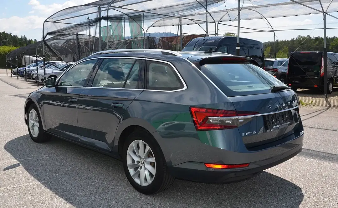 Skoda Superb 1.5 TSI DSG Style - Thumbnail 4