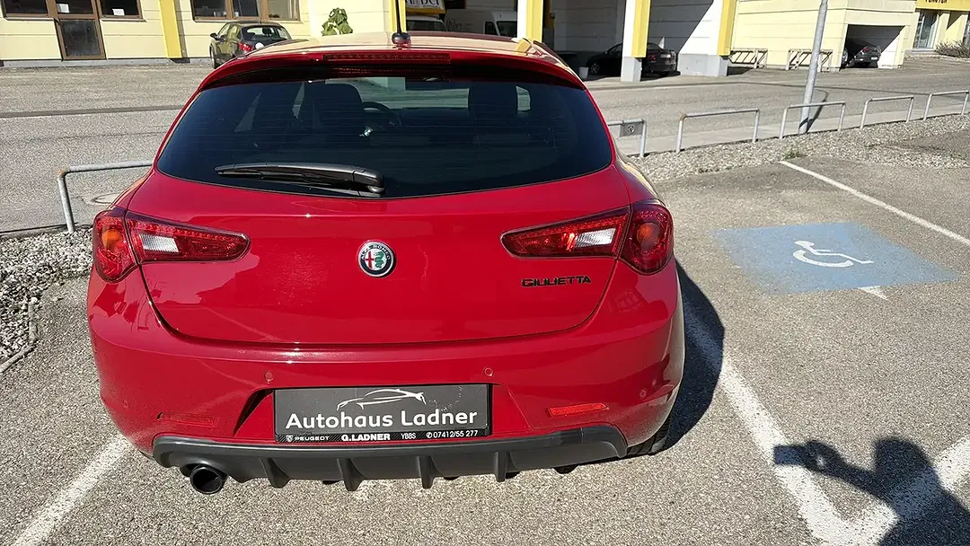 Alfa Romeo Giulietta 1.4 Turbo B-Tech - Thumbnail 8