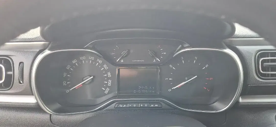 Citroen C3 Shine - Thumbnail 8