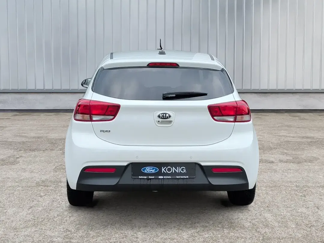 Kia Rio 1.2 Dream Team - Thumbnail 4