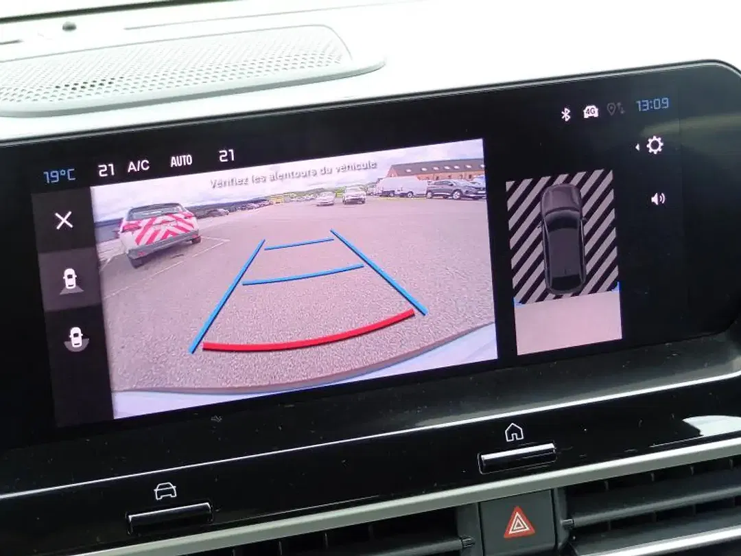 Citroen C4 MHEV Plus - Thumbnail 7