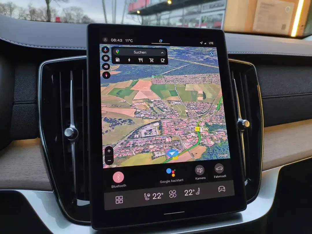 Volvo XC90 PHEV Hybrid AWD Recharge Plus Dark - Thumbnail 14