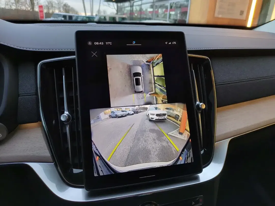 Volvo XC90 PHEV Hybrid AWD Recharge Plus Dark - Thumbnail 15
