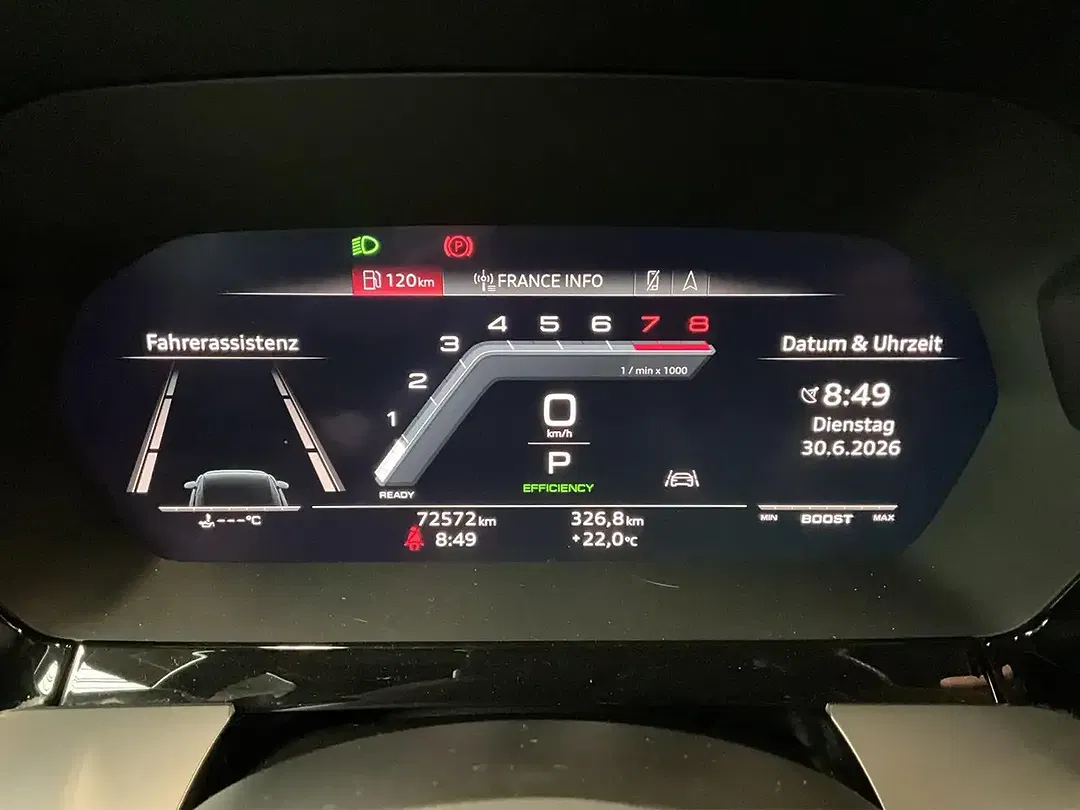 Audi S3 TFSI S tronic quattro - Thumbnail 13