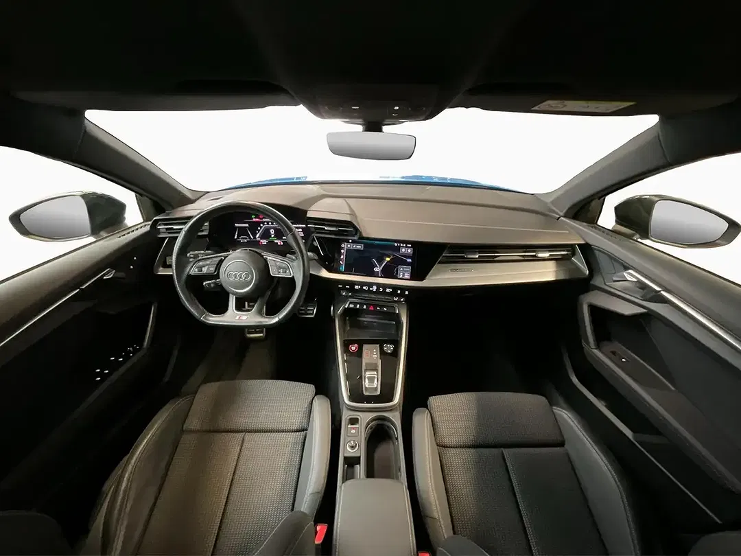 Audi S3 TFSI S tronic quattro - foto 2