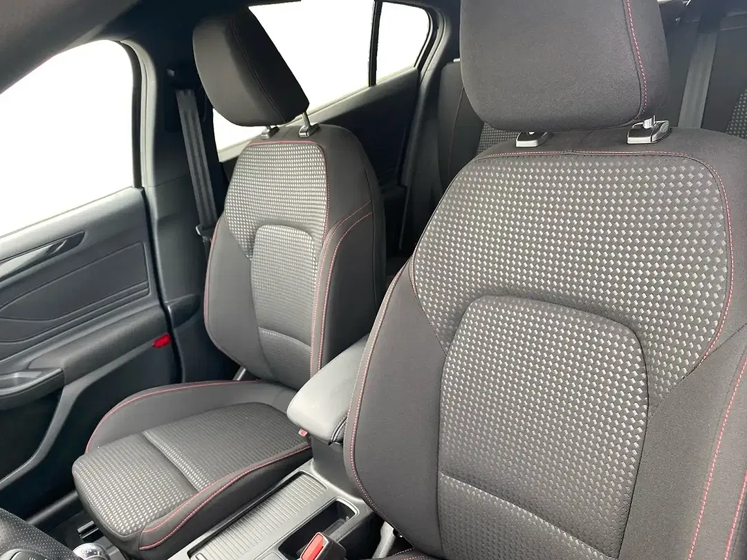 Ford Focus 1.0 ST-Line - Thumbnail 8