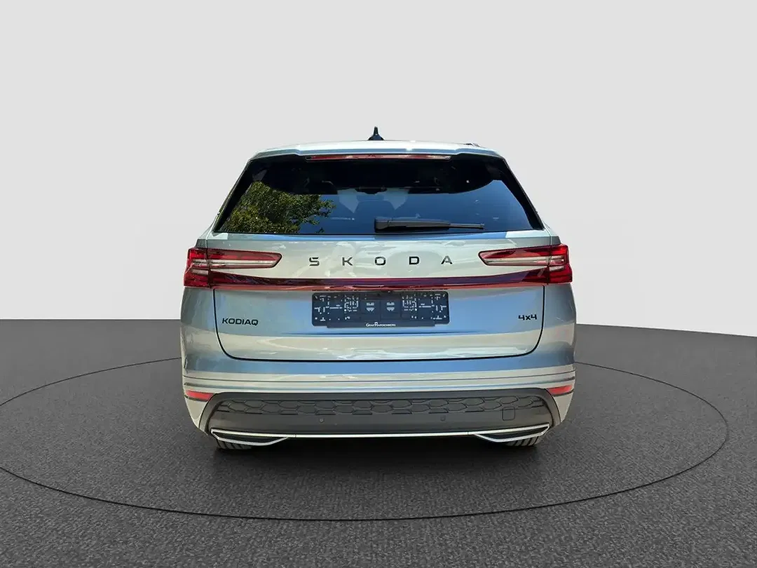 Skoda Kodiaq 2.0 TDI 4x4 Sportline - Thumbnail 5
