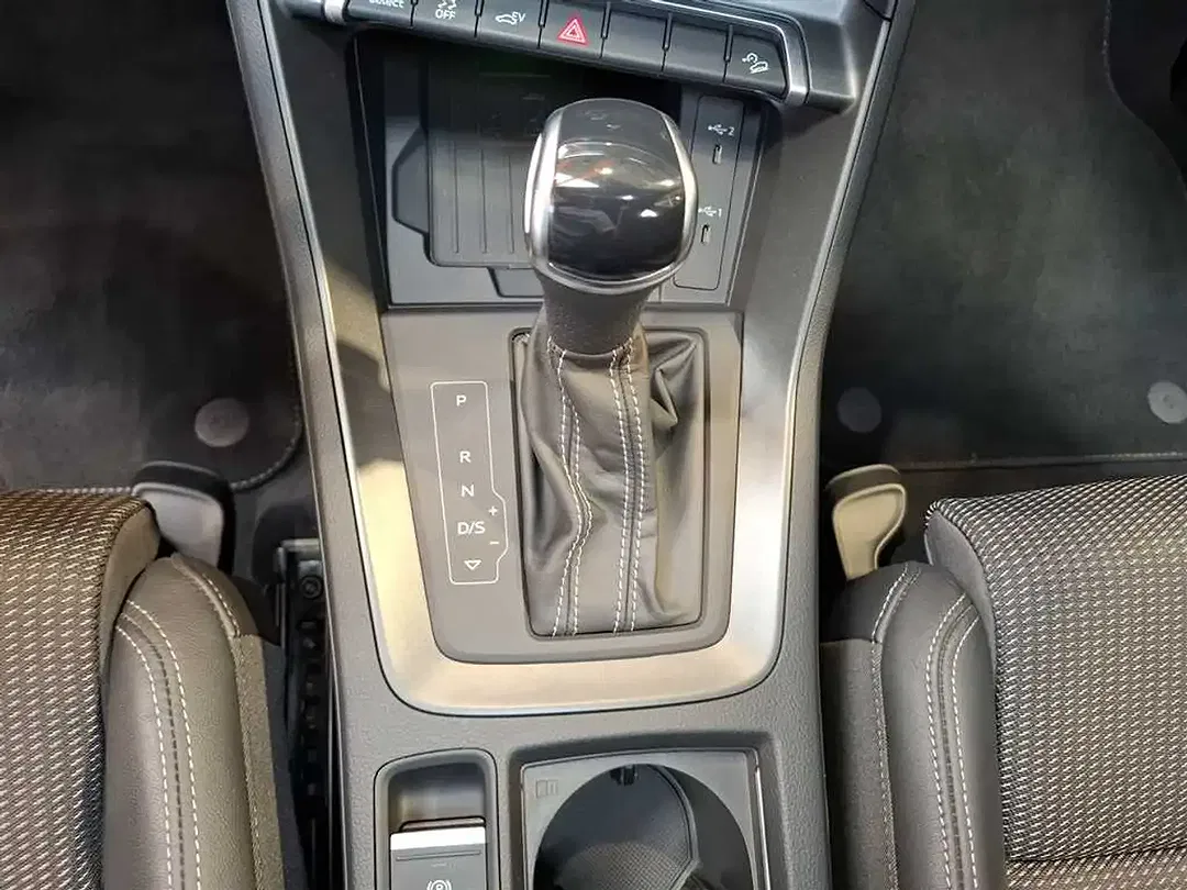 Audi Q3 45 1.4 TFSI e S tronic S line - Thumbnail 13