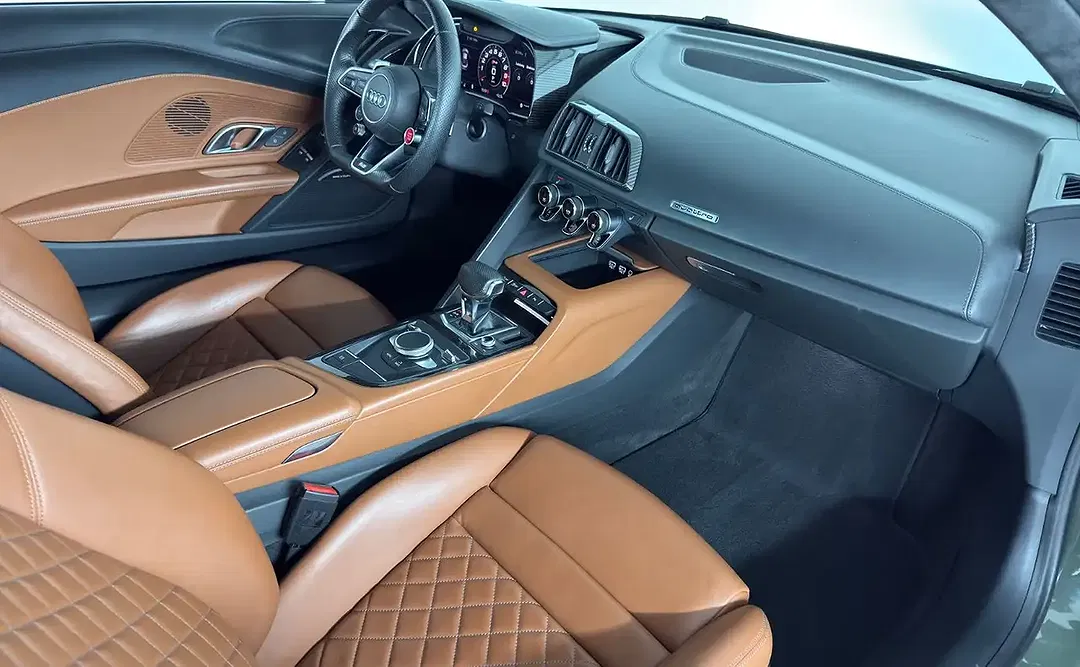 Audi R8 5.2 FSI performance - foto 15