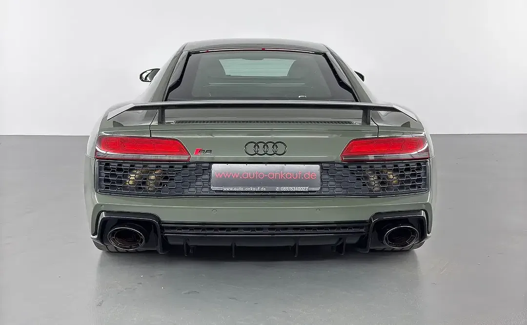 Audi R8 5.2 FSI performance - Thumbnail 3