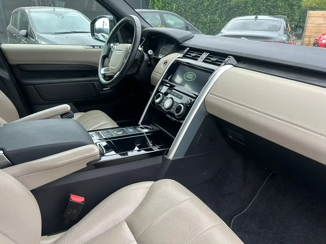 Land Rover Discovery 2.0 SD4 HSE Luxury - Thumbnail 14