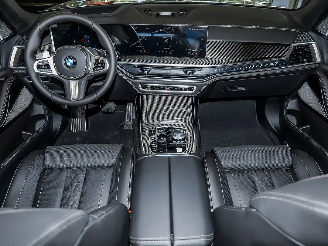 BMW X7 xDrive M Sport Pro - Thumbnail 12