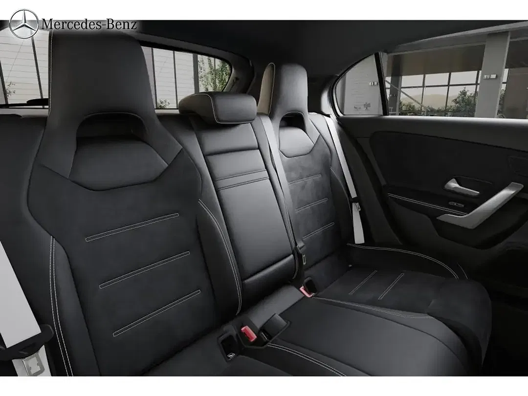 Mercedes-Benz A 200 AMG MBUX Night - Thumbnail 10