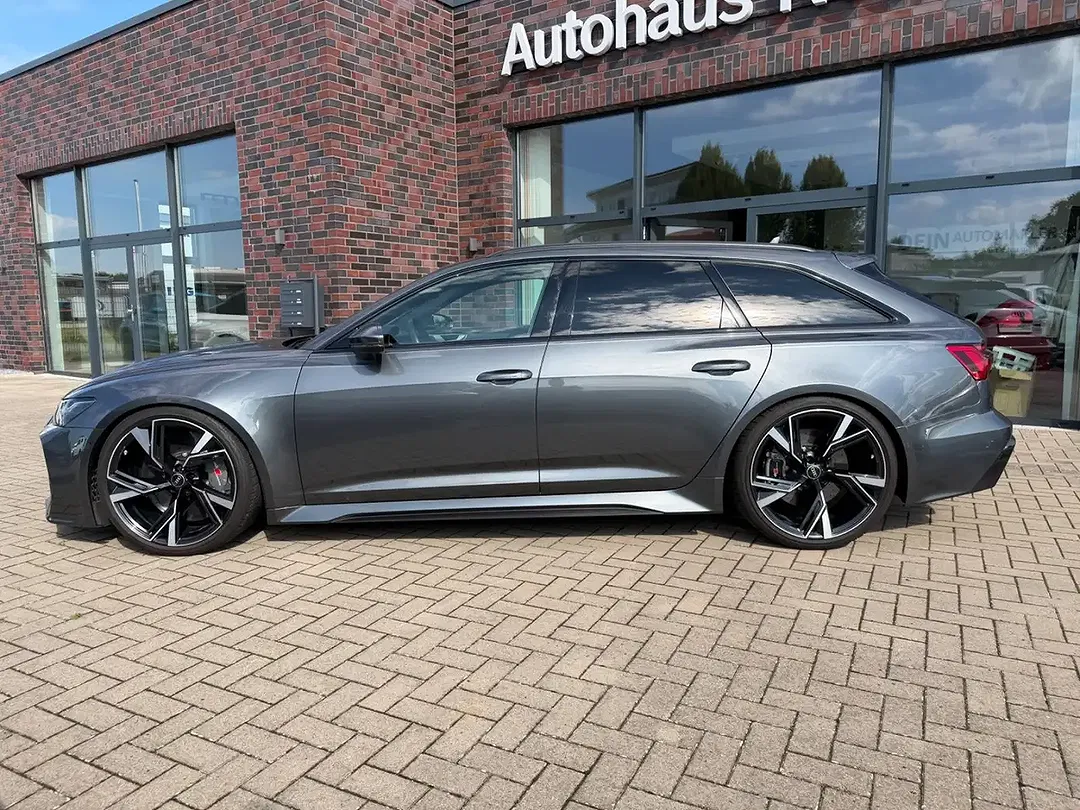 Audi RS6 4.0 TFSI quattro Avant - foto 2