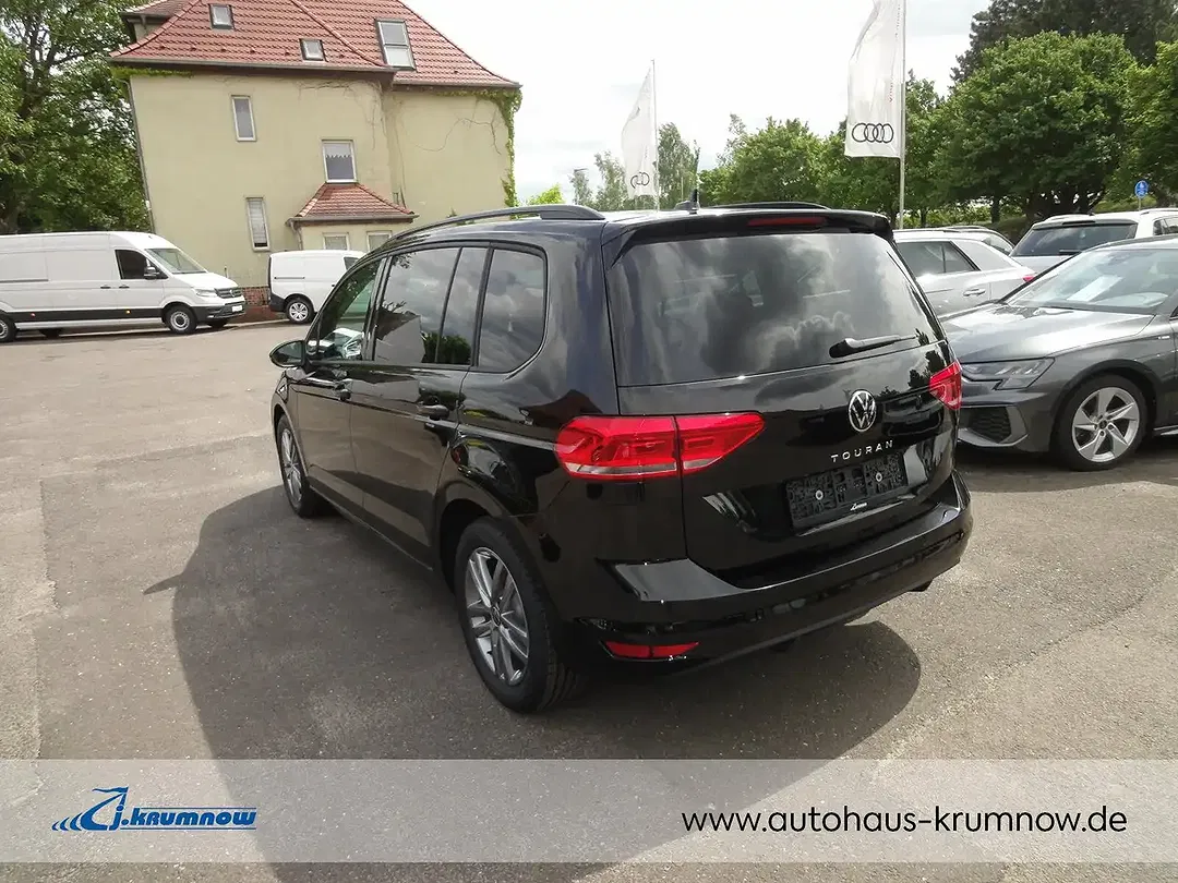 Volkswagen Touran 1.5 TSI DSG Comfortline - foto 2