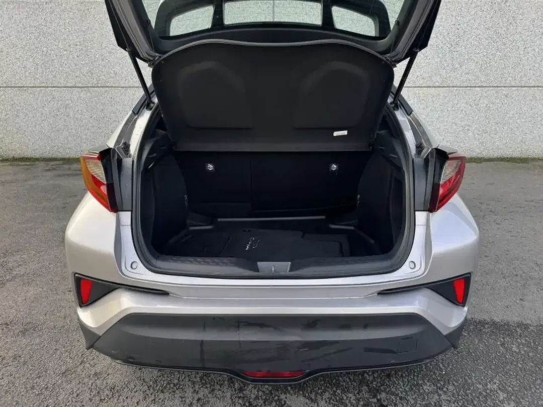 Toyota C-HR CVT Hybrid - Thumbnail 7