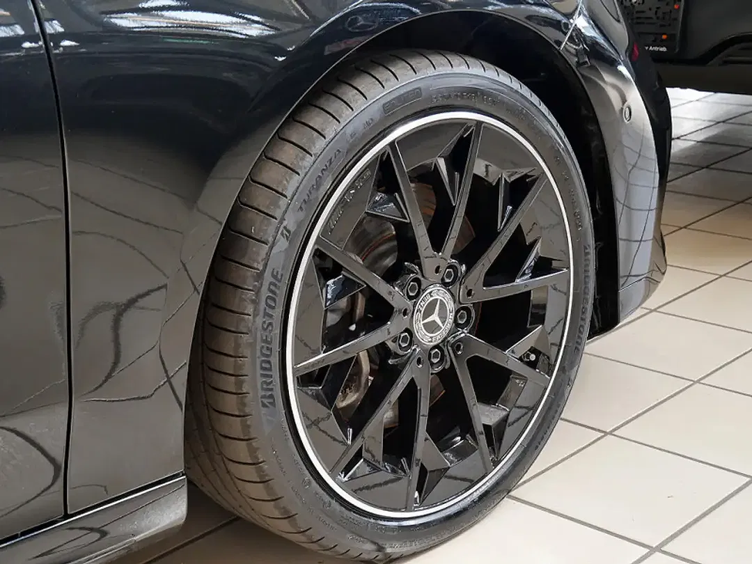 Mercedes-Benz CLA 350 EQ 4MATIC AMG Burmester Night - Thumbnail 12