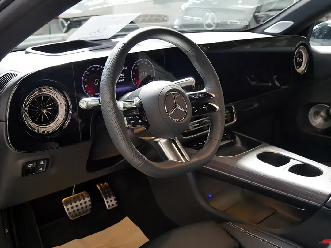 Mercedes-Benz CLA 350 EQ 4MATIC AMG Burmester Night - Thumbnail 15