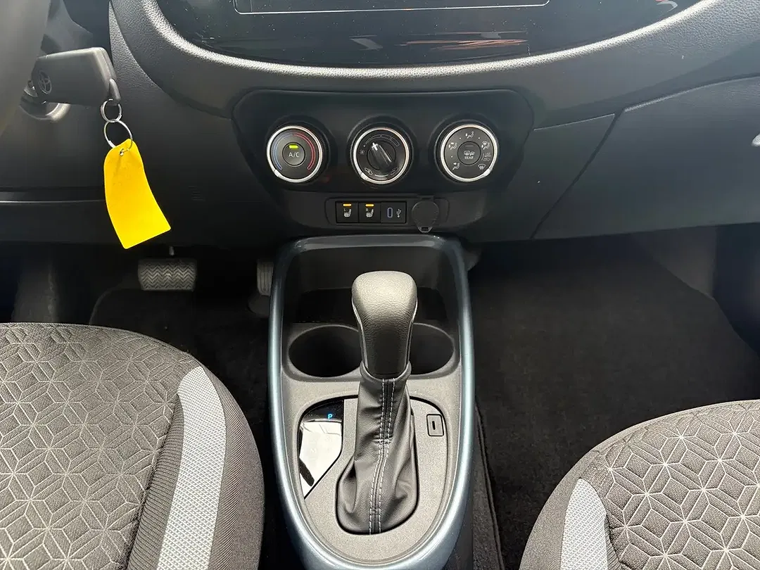 Toyota Aygo Teamplayer - Thumbnail 10
