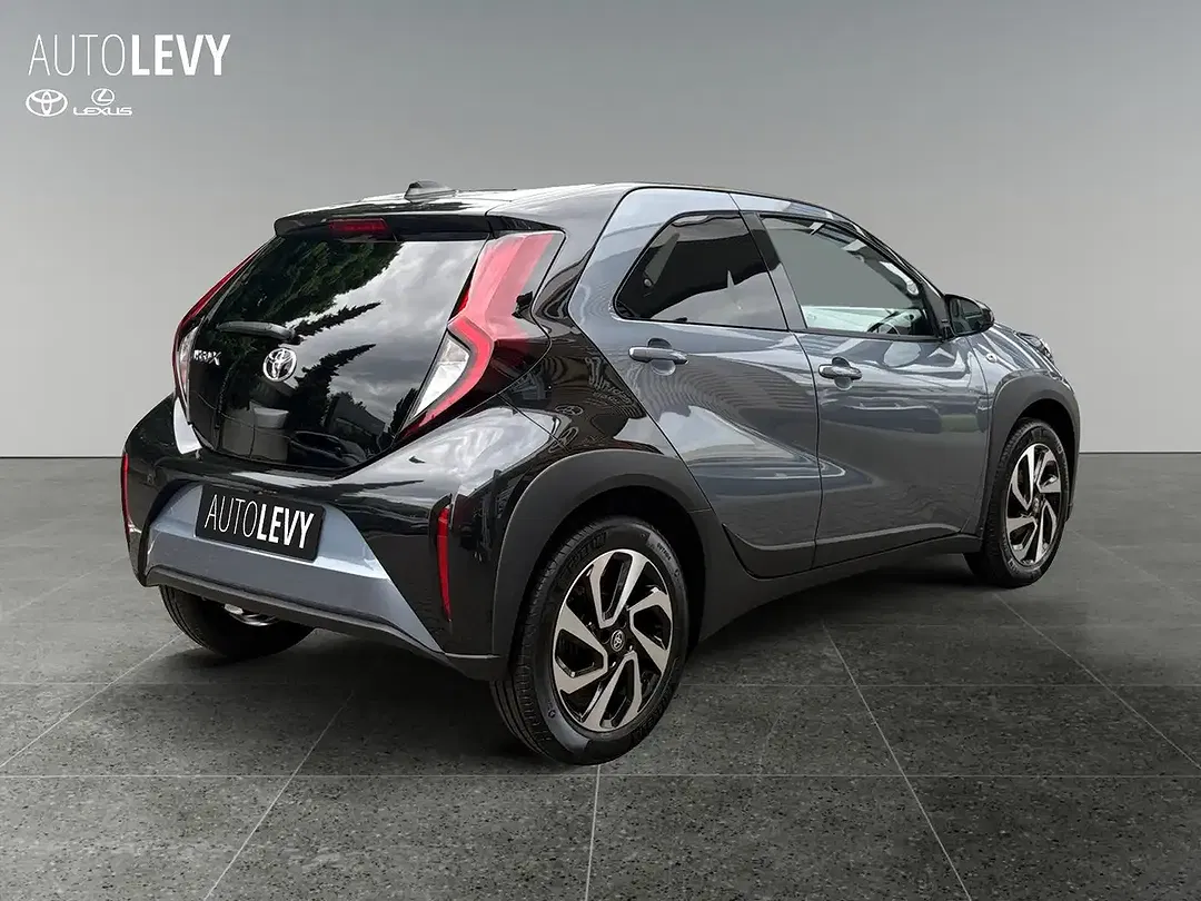 Toyota Aygo Teamplayer - Thumbnail 4