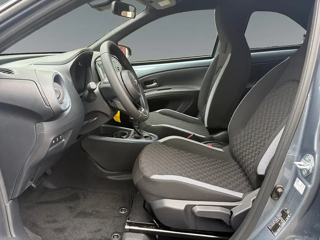 Toyota Aygo Teamplayer - Thumbnail 8