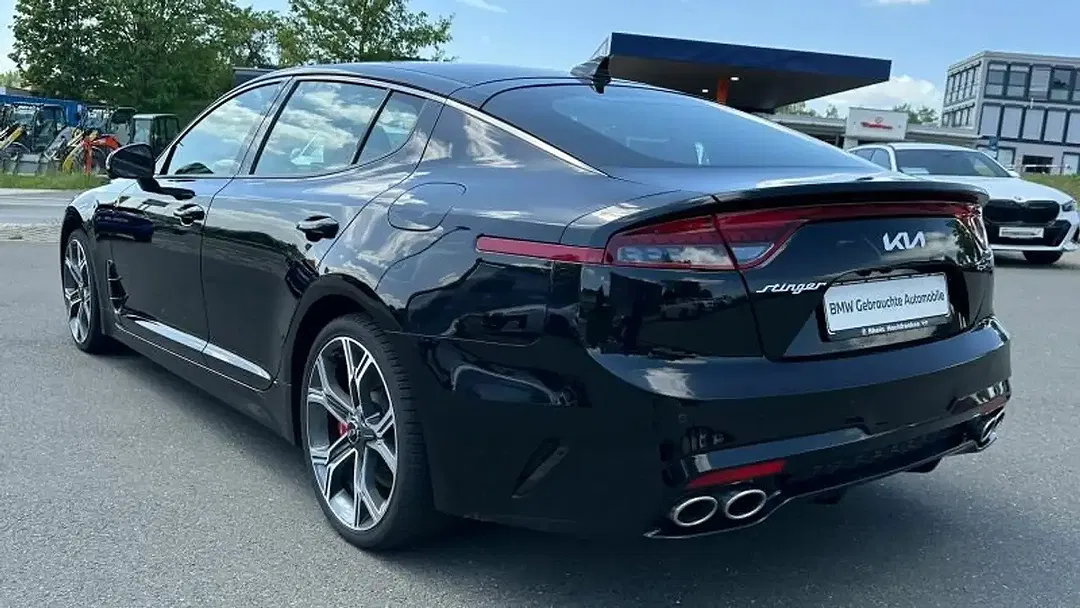 Kia Stinger 3.3 T-GDI AWD GT - foto 2