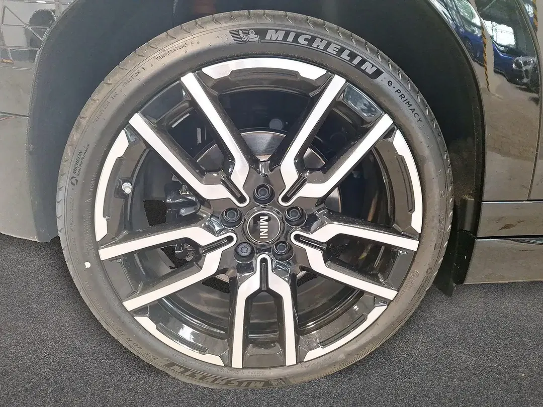 MINI Aceman JCW Trim - Thumbnail 10