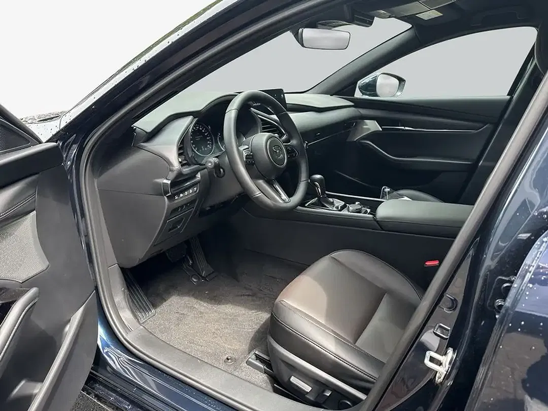 Mazda 3 e-SKYACTIV-G AUT MHEV Takumi - Thumbnail 8