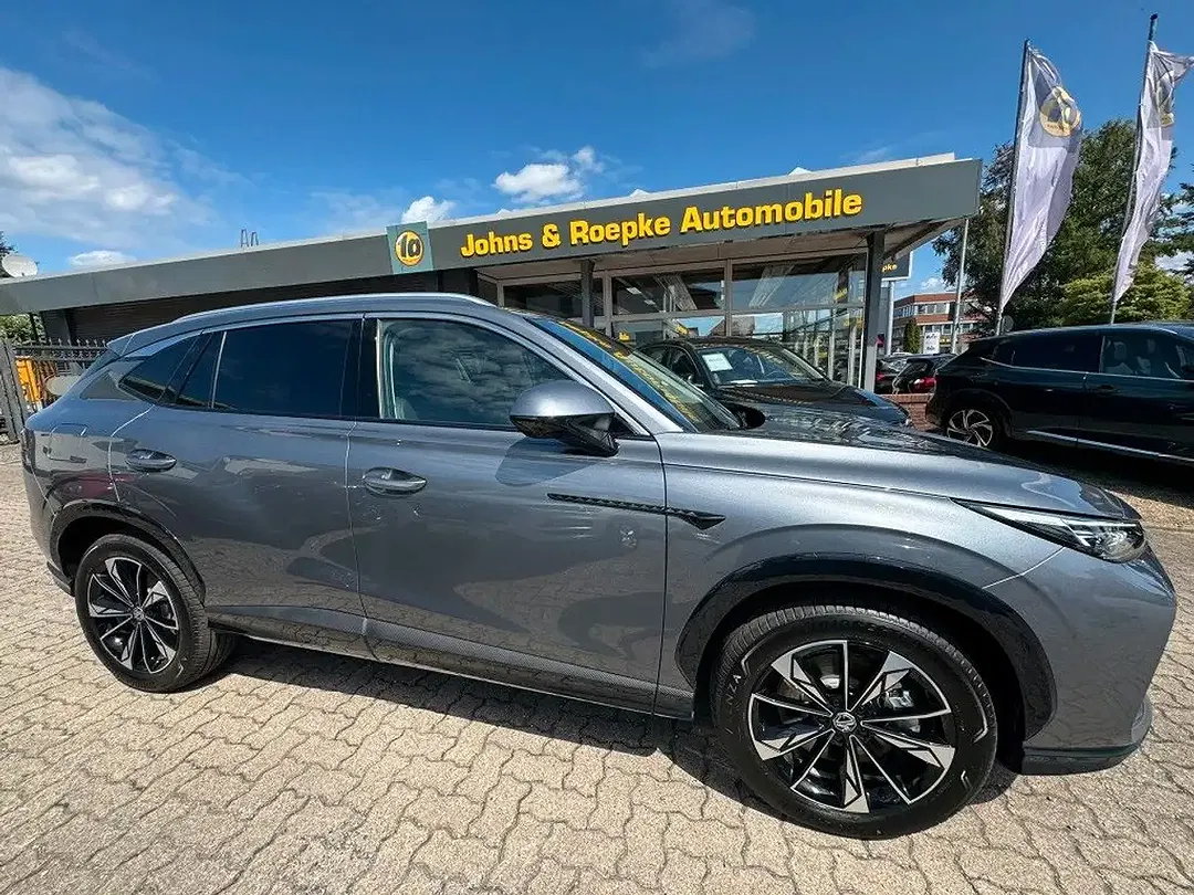 MG HS 1.5 Hybrid+ AUT Luxury - foto 1