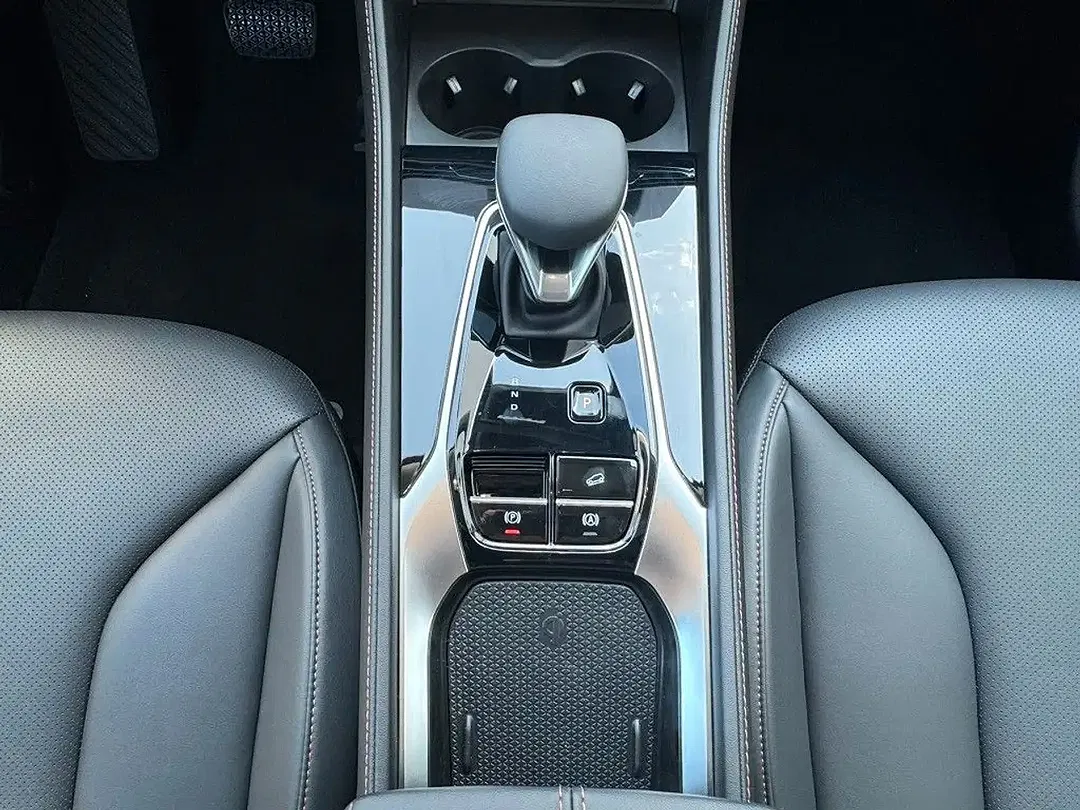 MG HS 1.5 Hybrid+ AUT Luxury - Thumbnail 27