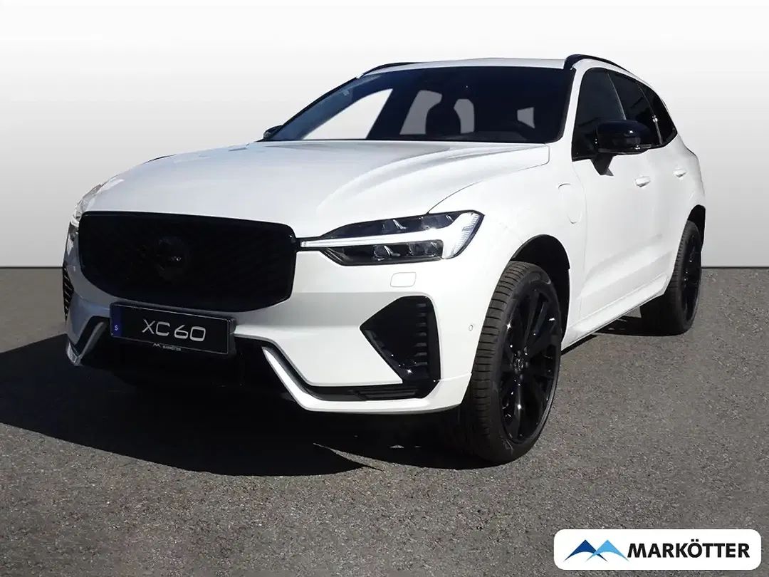 Volvo XC60 T8 AWD Recharge Plus - Thumbnail 1