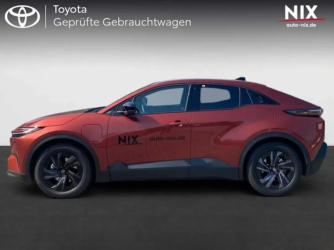 Toyota C-HR Teamplayer - Thumbnail 3
