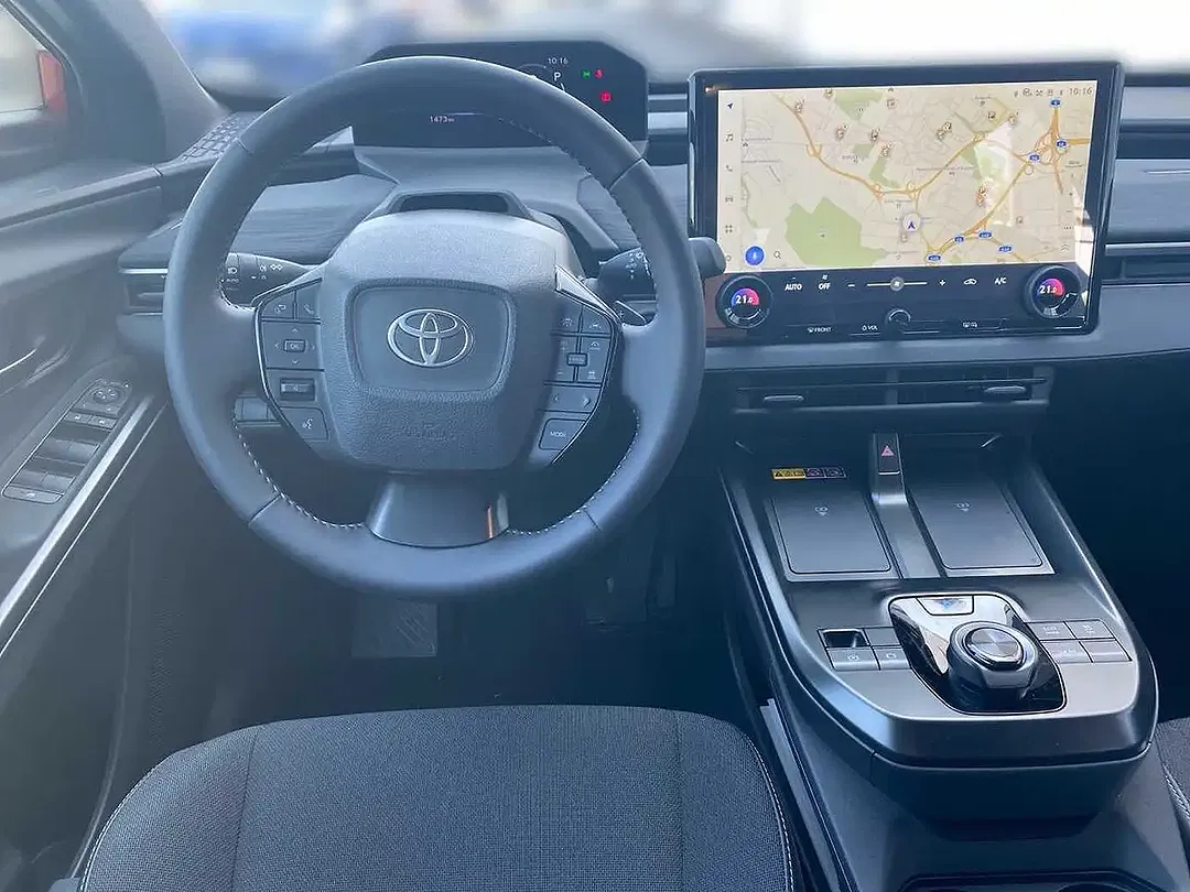 Toyota C-HR Teamplayer - Thumbnail 9