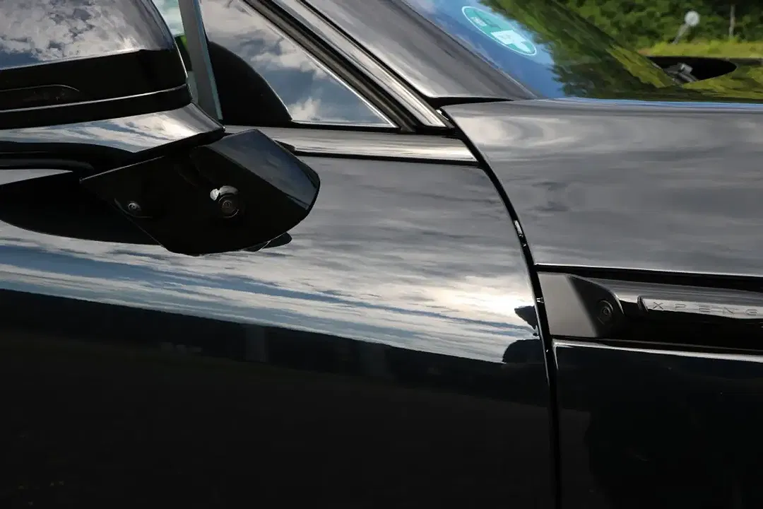 Xpeng G9 AWD Performance Black Edition Premium - Thumbnail 12