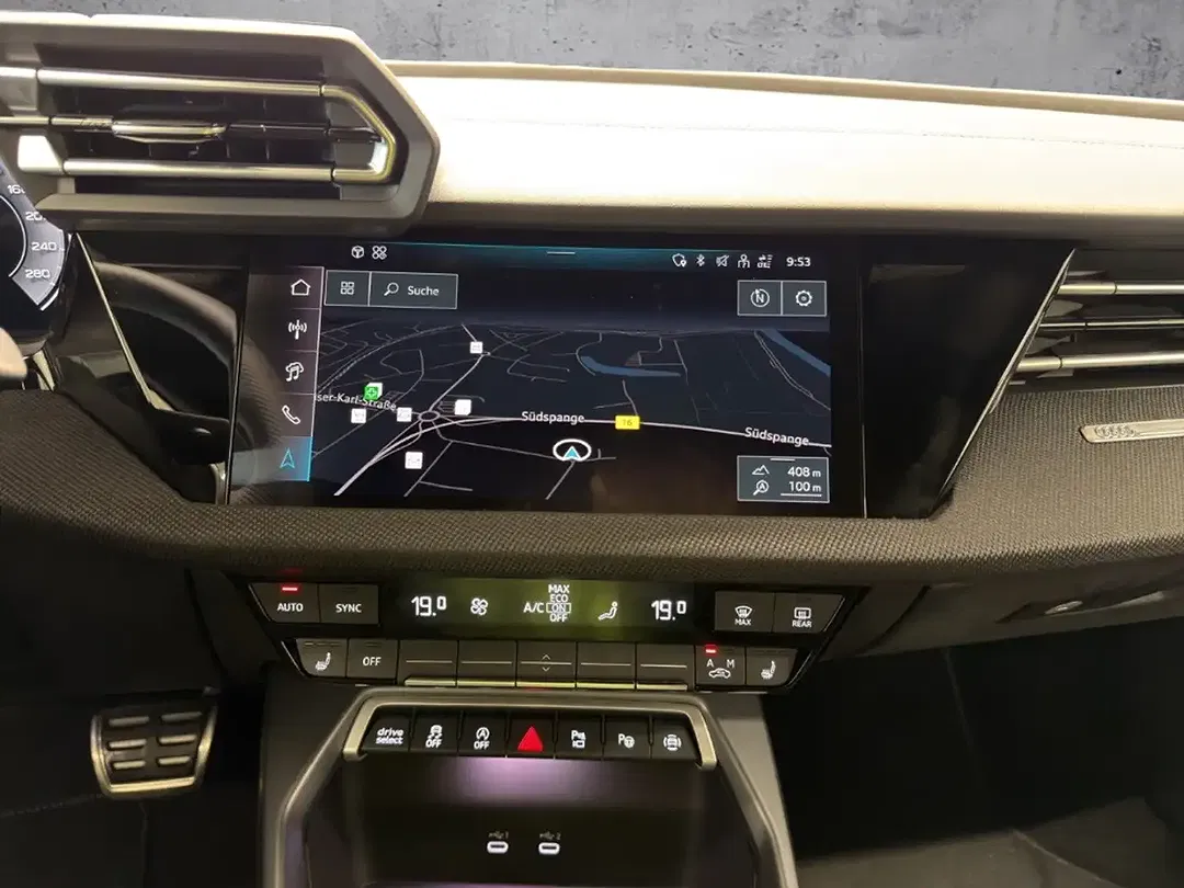 Audi A3 35 TFSI Matrix LED Sportback S line - Thumbnail 14