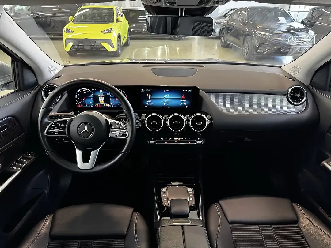 Mercedes-Benz GLA 200 MBUX Progressive - Thumbnail 19