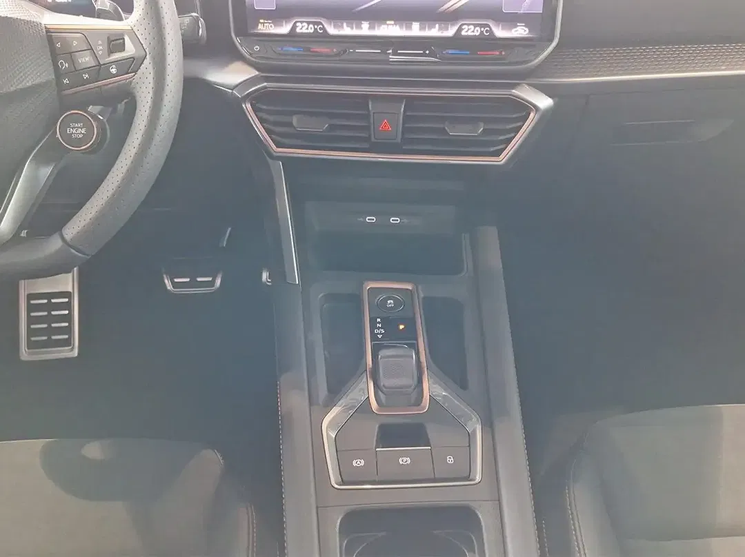 CUPRA Leon 2.0 TSI DSG 4Drive Sportstourer Copper - Thumbnail 13