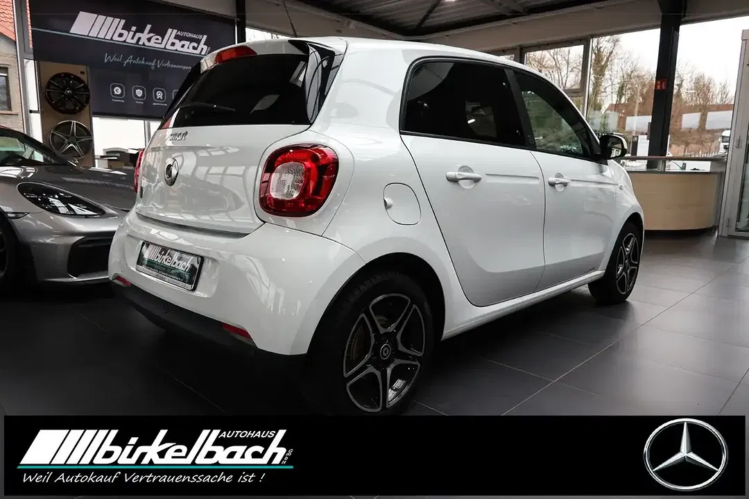 smart forFour - Thumbnail 4