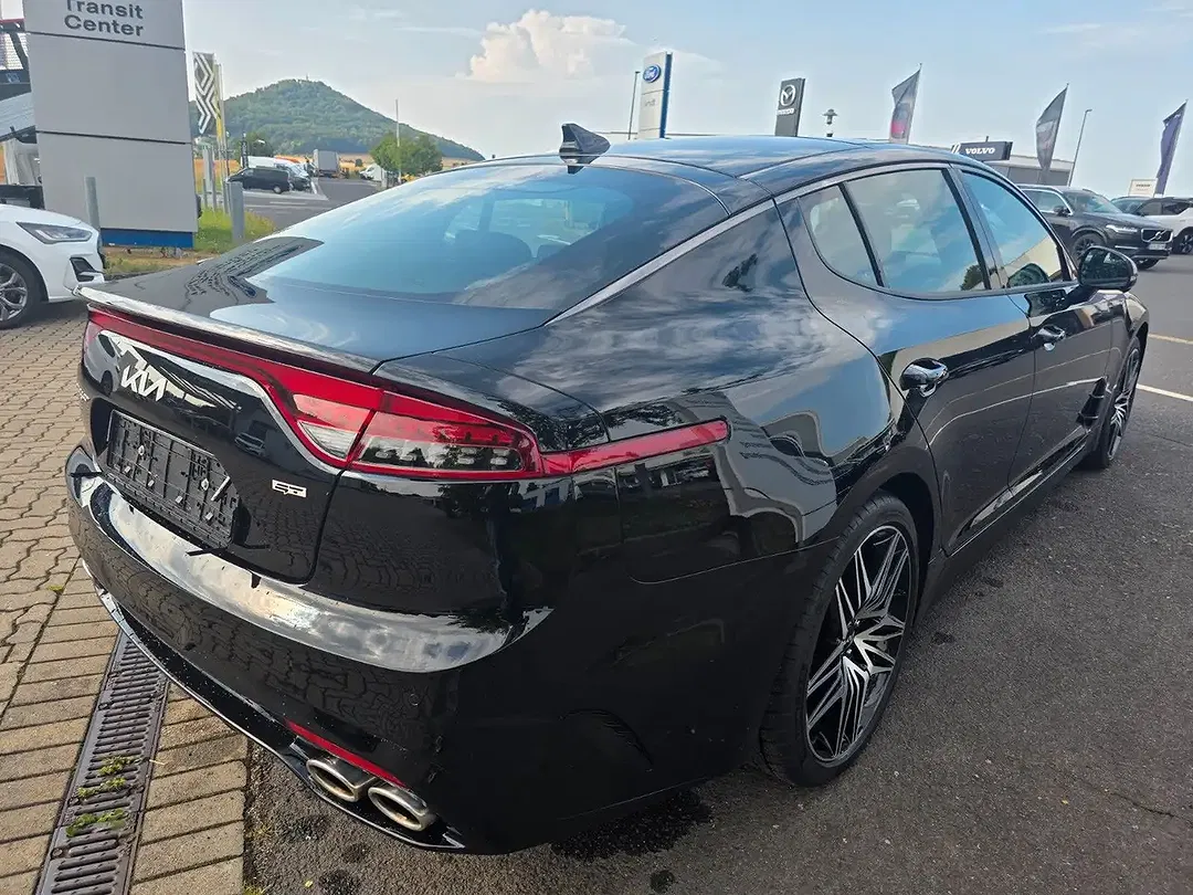 Kia Stinger 3.3 V6 GT - Thumbnail 5
