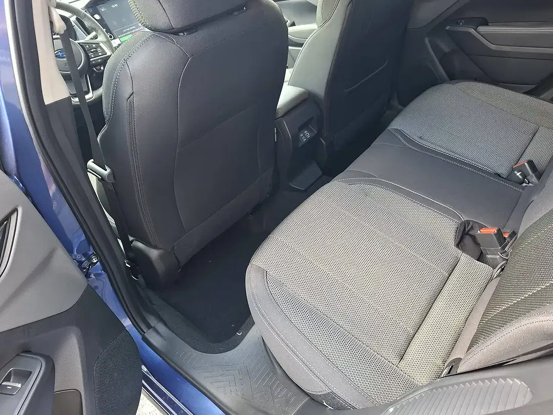 Subaru Crosstrek Comfort - Thumbnail 10