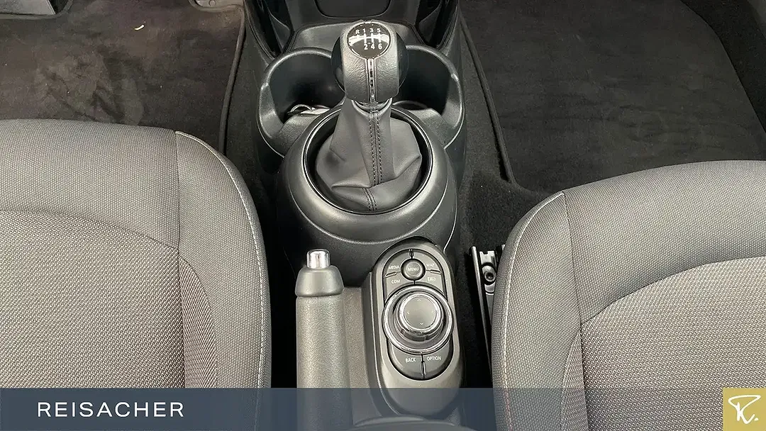 MINI Cooper Essential Trim - Thumbnail 11