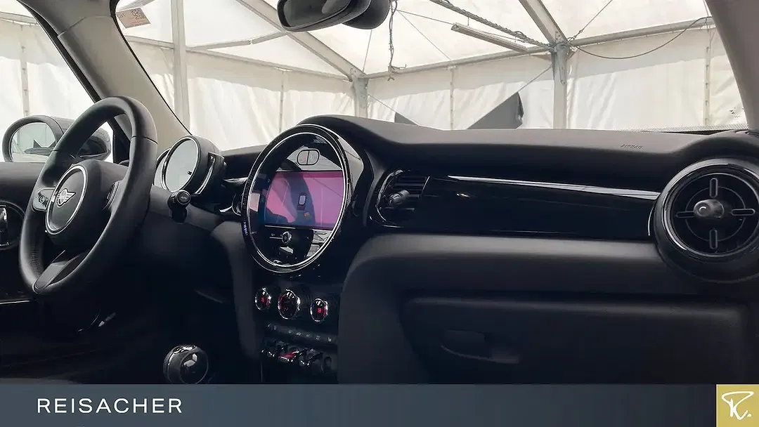 MINI Cooper Essential Trim - Thumbnail 13