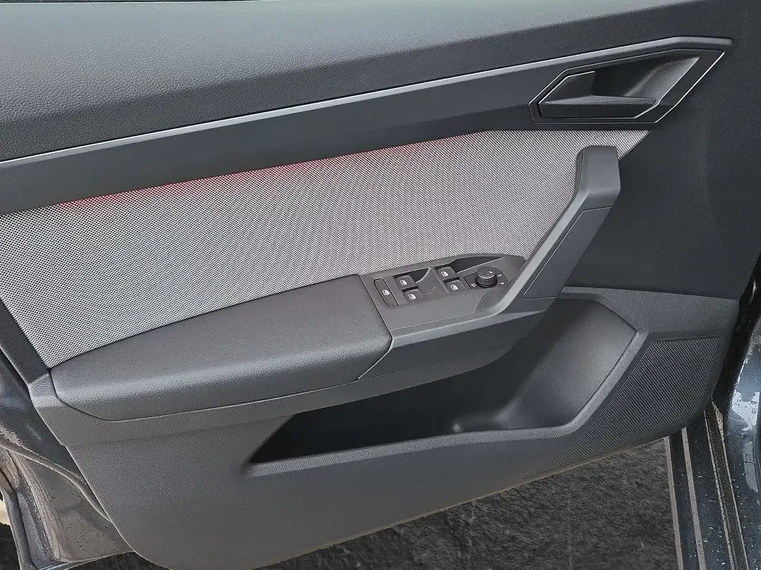 SEAT Ibiza 1.0 TSI DSG FR - Thumbnail 6