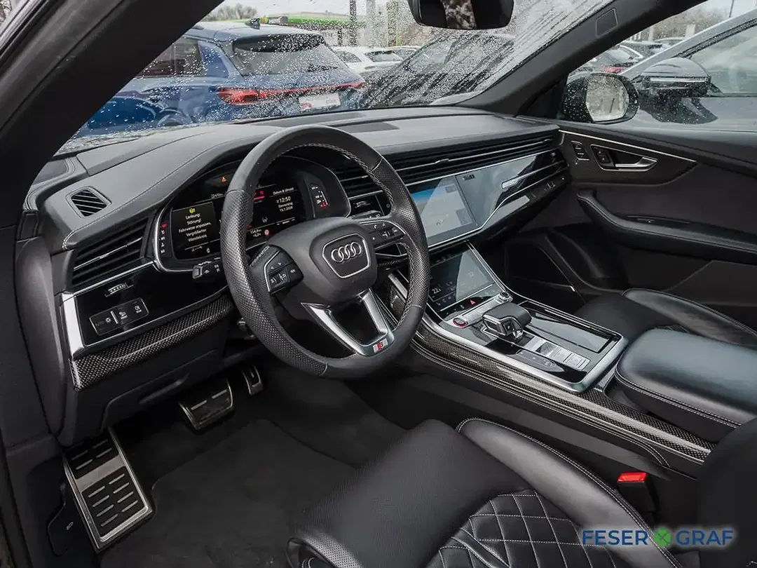 Audi SQ8 - Thumbnail 3