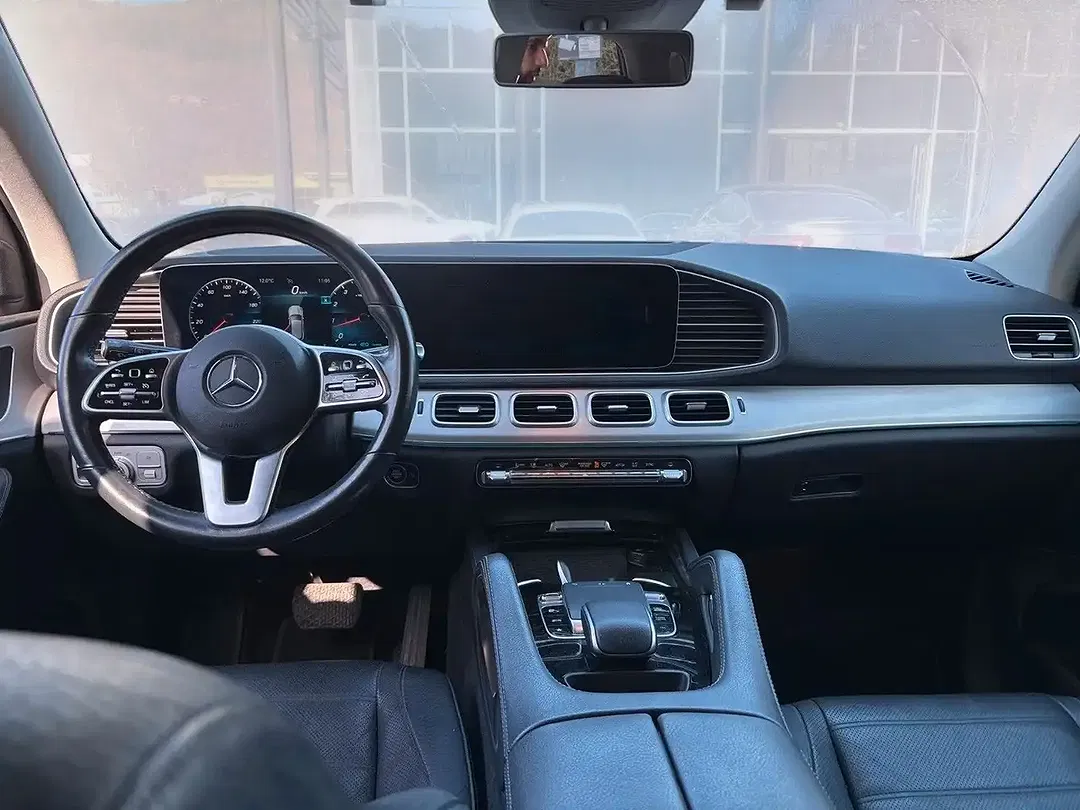 Mercedes-Benz GLE 450 4MATIC - foto 13